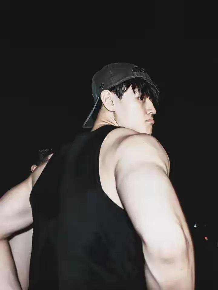 以董霞侧重, AVMF, img