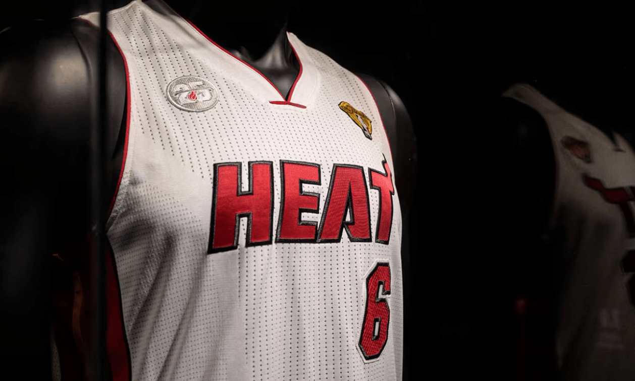 月执法部门, 今年