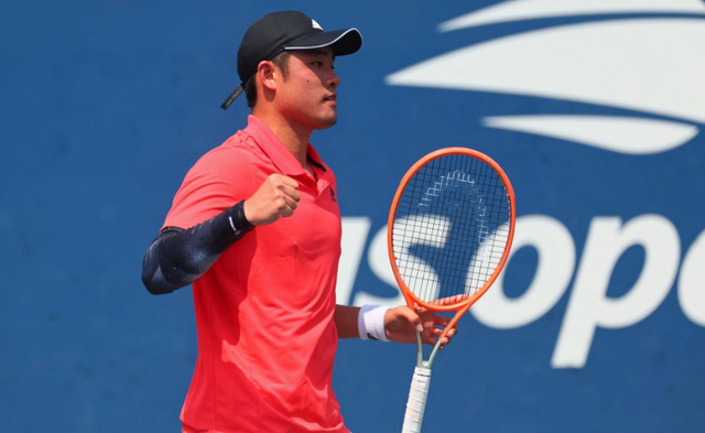 情况下, 不仅从资格, 四强