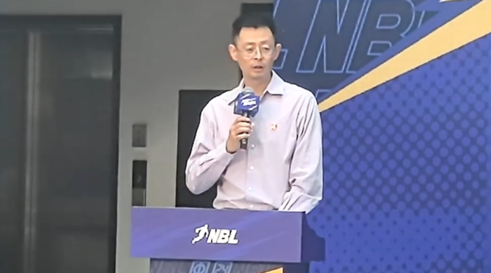 么像安徽文, 使中国篮协