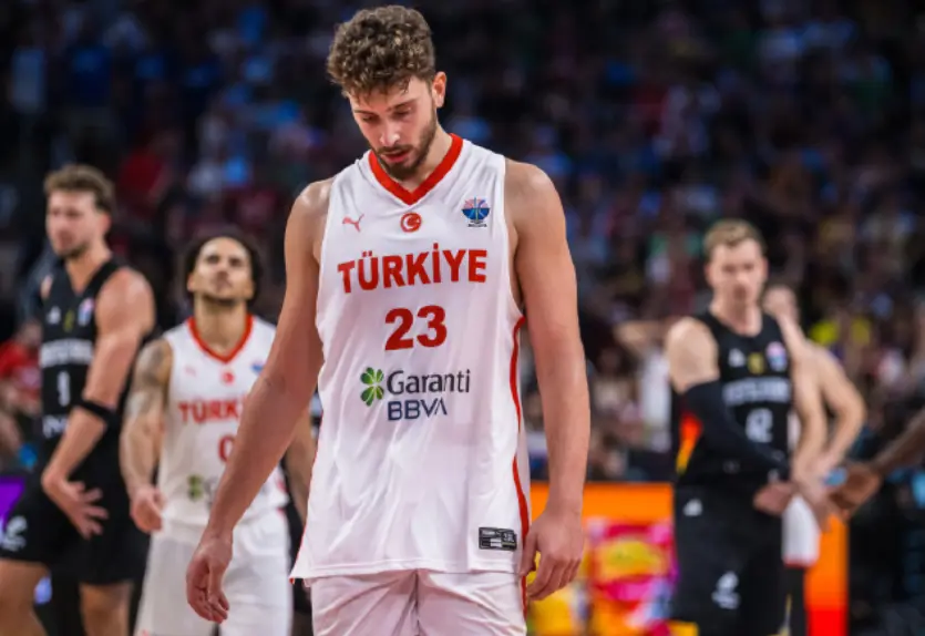 软了, 的表现, 分钟里接连