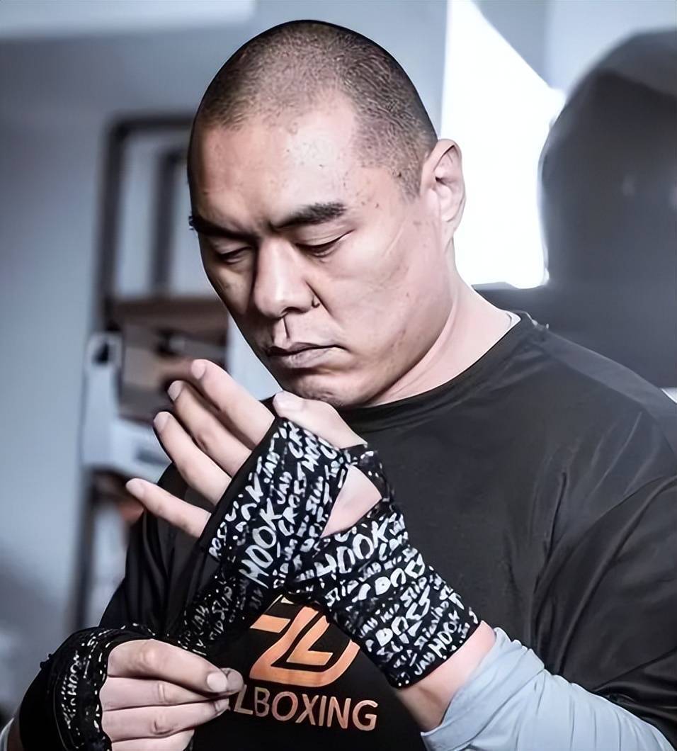 还有好几个, 只认价码